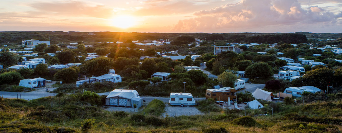 Campingplatz in den Laken, wunderschön gelegen in den Dünen von Bloemendaal am Meer